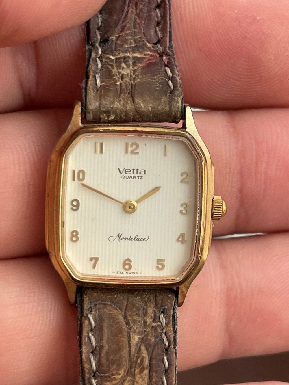 Vetta Monteluce 5907.29 Swiss ETA Quartz Men’s Gold Tone Dress Watch